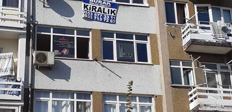 Luxury life company görseli