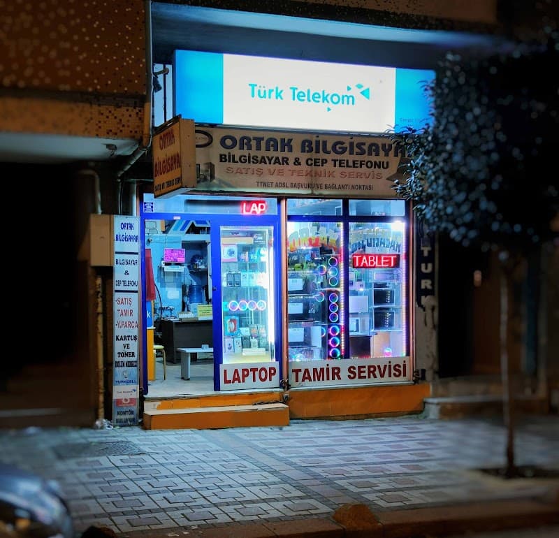 Ortak Bilgisayar zeytinburnu görseli