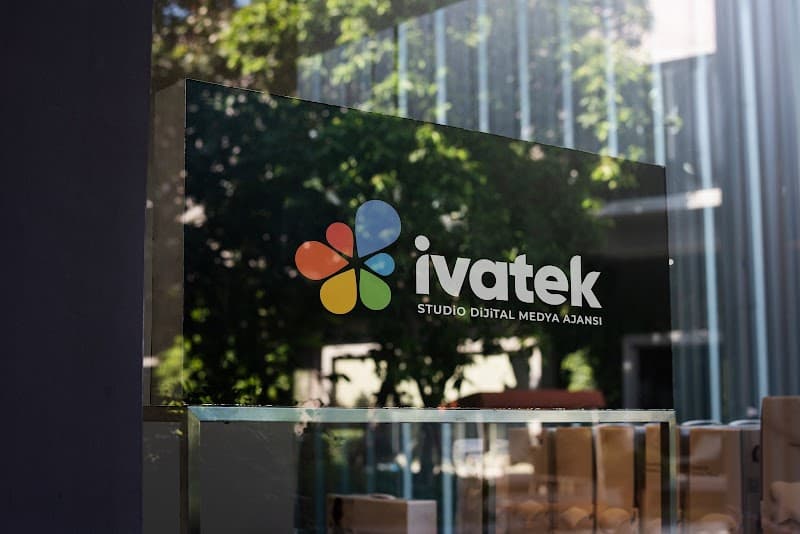 İvatek Studio Web Tasarım & Dijital Media görseli