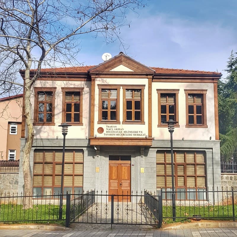 Trabzon Naci Orhan Bilgisayar Bilimleri Merkezi görseli